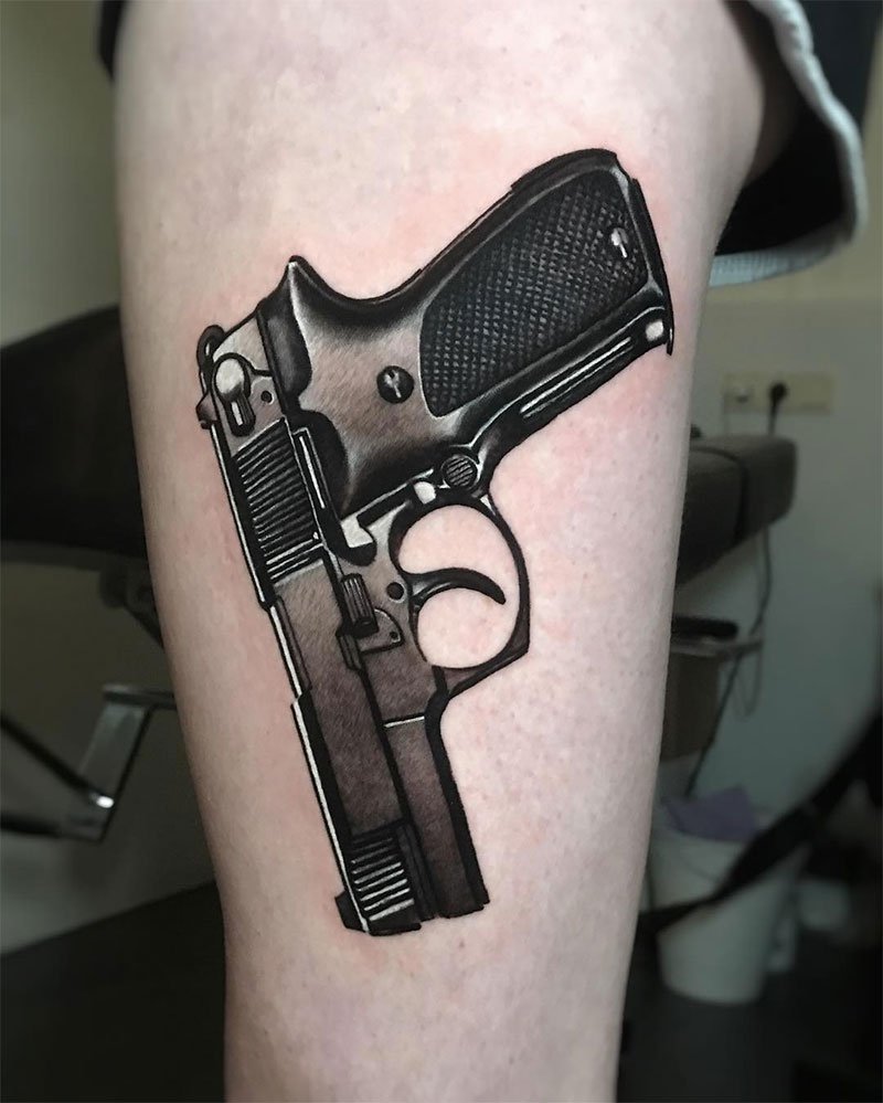 Guns tattos