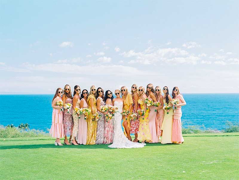 海滩婚礼服装-指南计划你的完美婚礼在夏威夷