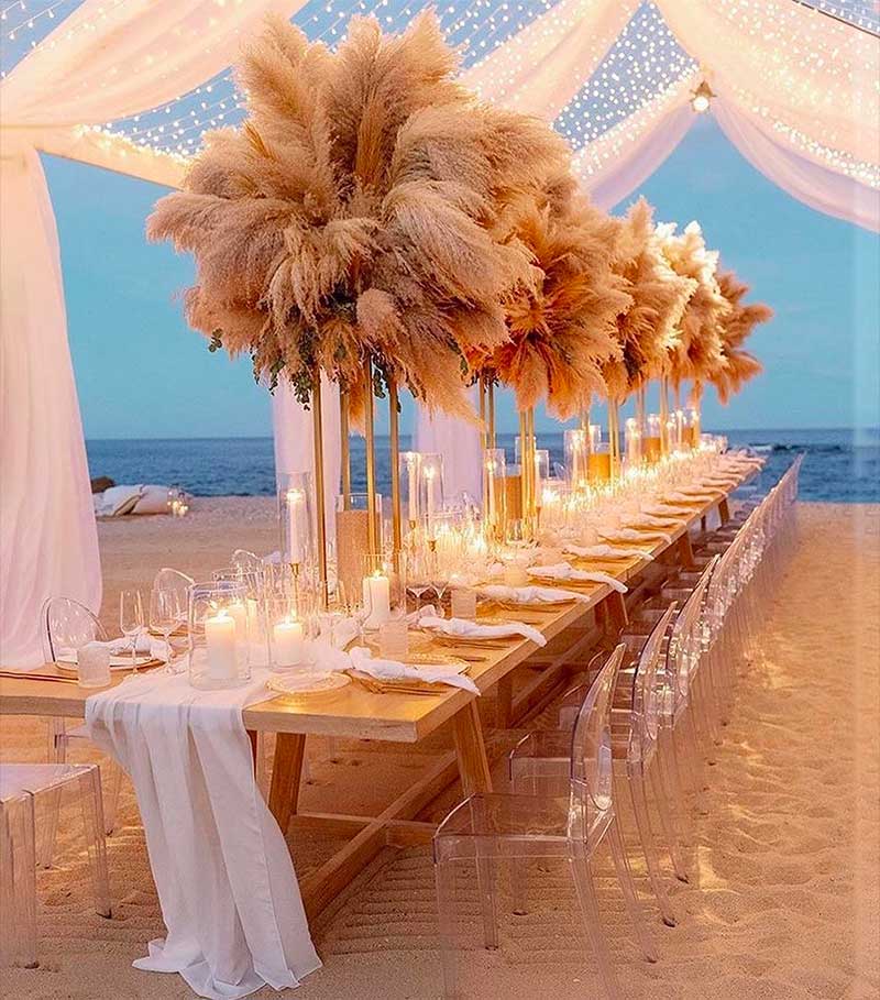 计划在阿尔巴尼亚的里维埃拉海滩婚礼