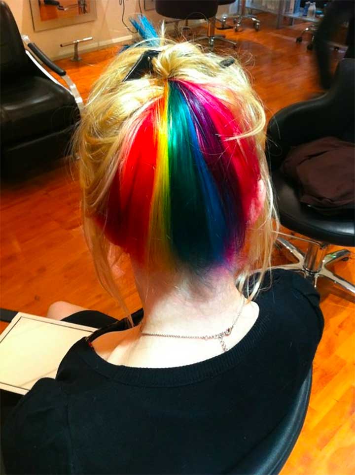 彩虹后面头发颜色