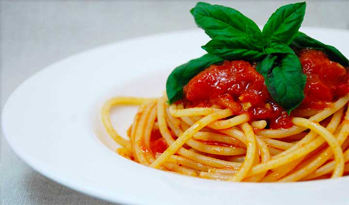 健康的饮食你可以吃意大利食物