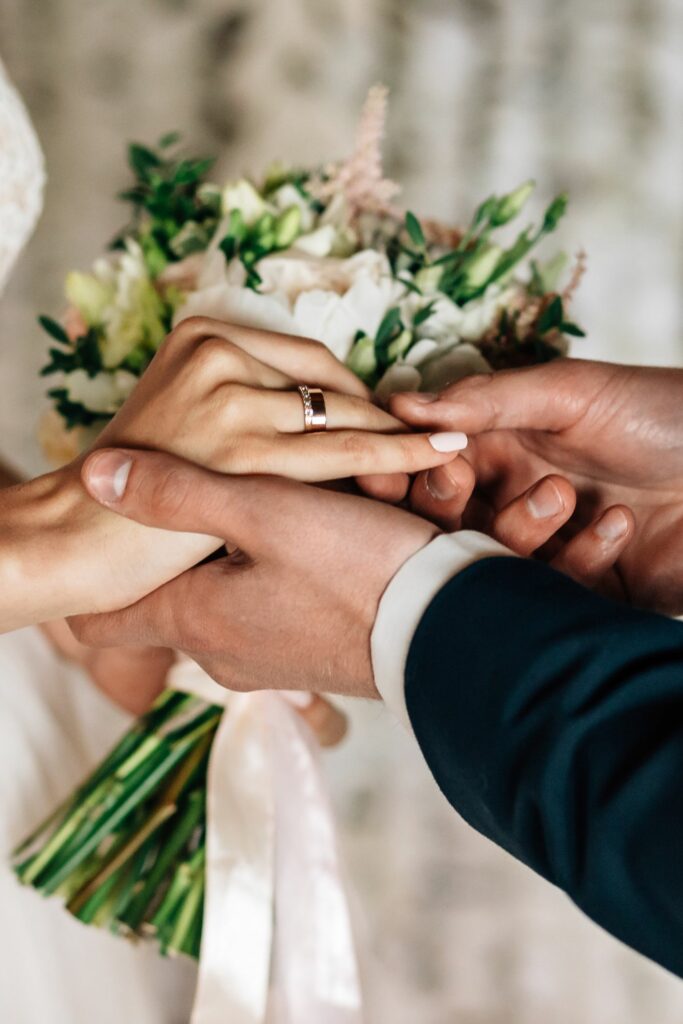 什么是最好的方式,以保持你的婚礼简单吗?